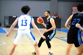 Çayırova Belediyesi, Ankaspor'u 87-58'le Yendi!