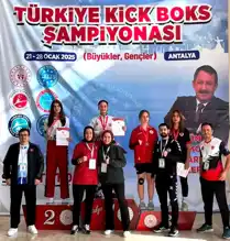 Ecrin Meryem, Kick Boks'ta Türkiye Üçüncüsü!