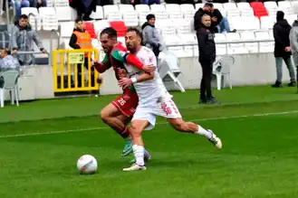 Karşıyaka, Bulvarspor'u 1-0 Yendi!