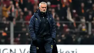 Mourinho, Antalyaspor Maçında 5 Değişiklikle İniş Yapıyor