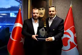 Trabzonspor'dan Eski Yöneticilere Teşekkür