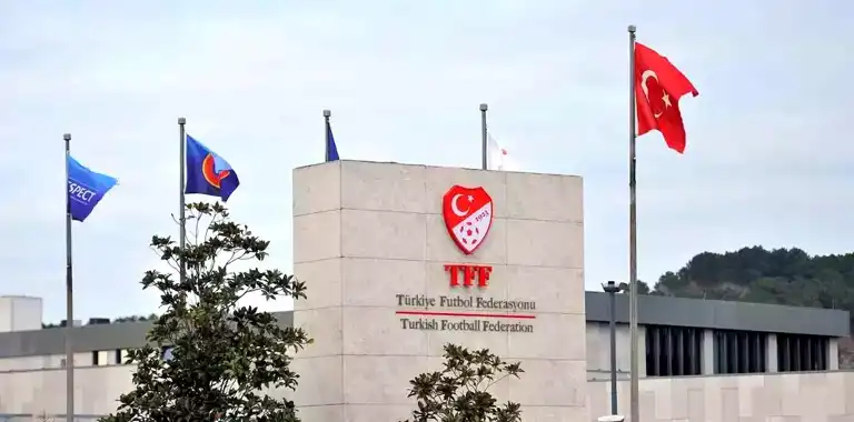 8 Süper Lig Kulübü PFDK'da! Bardakcı da Sevk Edildi