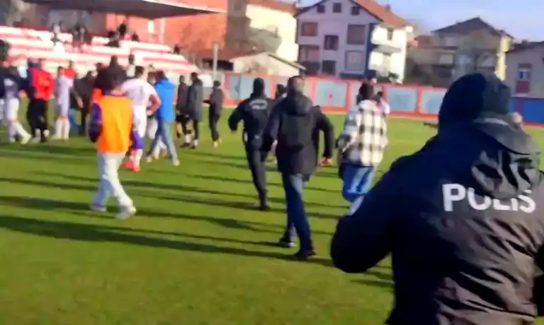 Bartınspor-Sinopspor Maçında Gerginlik!