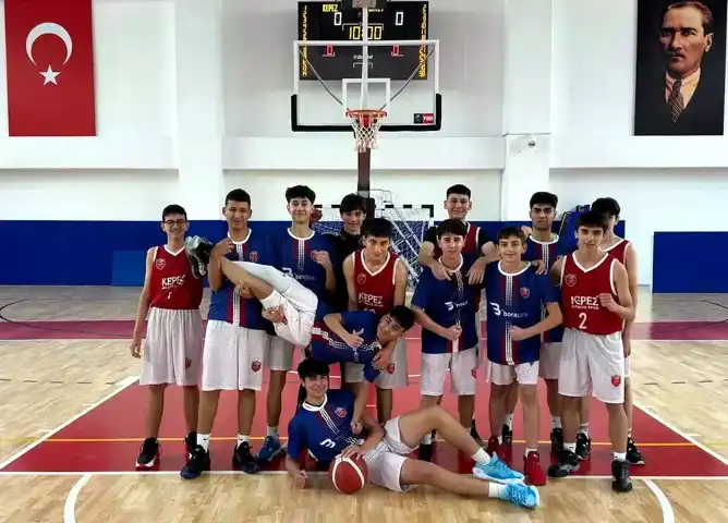 Kepez Belediyespor U16: Yenilgisiz Seri Devam Ediyor!