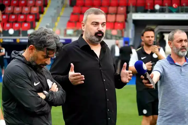 Rizespor Başkanı Turgut: Hakemler Rize'nin Hakkını Yedi!