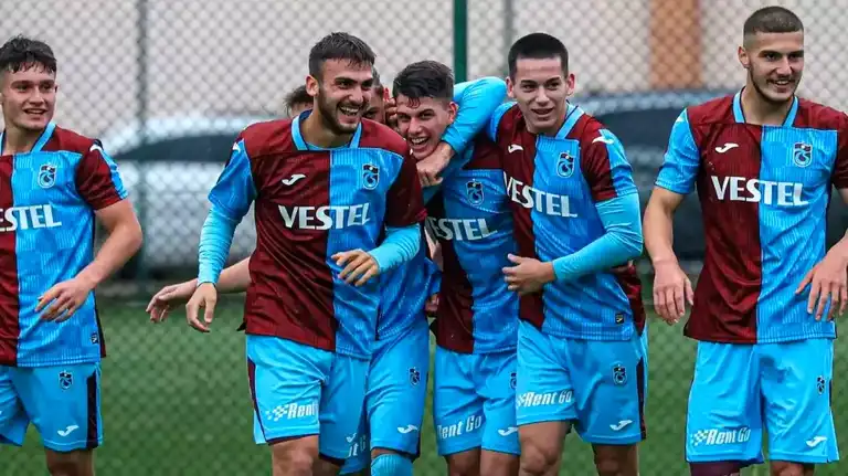 Trabzonspor U19 Maçı Ertelendi