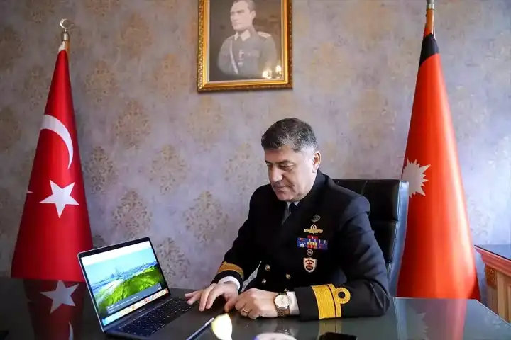 Tuğamiral Tezel, Yılın Kareleri'ni Seçti