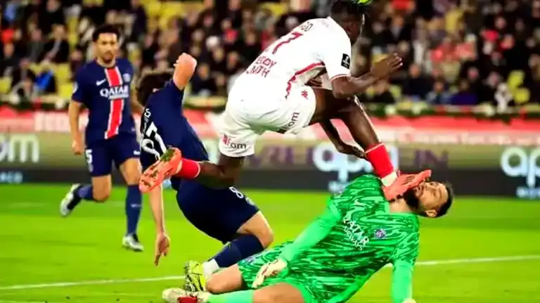 Donnarumma'nın Yüzü Paramparça Oldu! PSG Yine Kazandı!